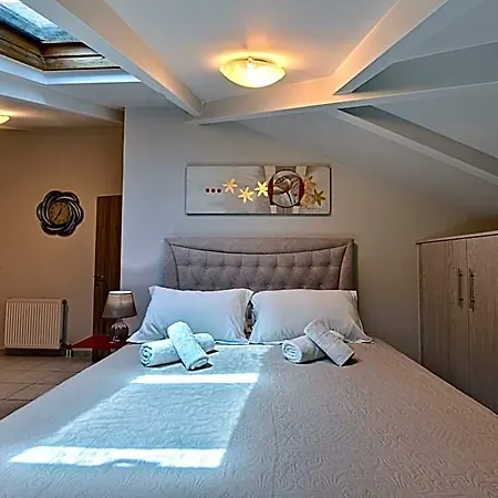 Hotel Alexia's Psathopyrgos